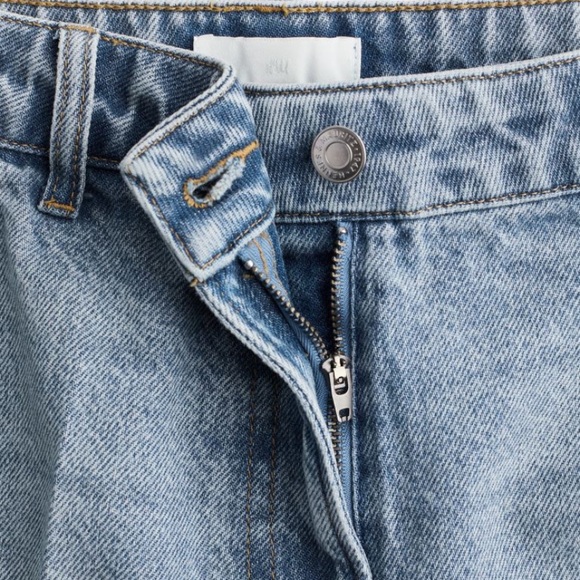 H&M Creased Jeans, size 12 - Picture 2 of 3